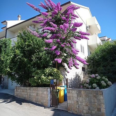 Apartments And Rooms Zvjezdana フヴァル エクステリア 写真